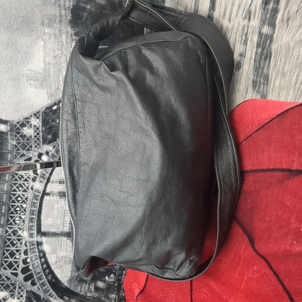Pele Che Coco Black Leather Bag - Picture 6 of 14